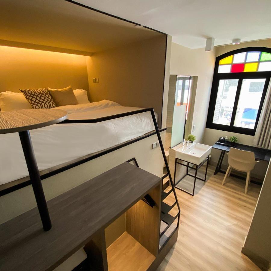 St Signature Jalan Besar, Short Overnight, 13 Hours, 6pm-7am 3* Singapore