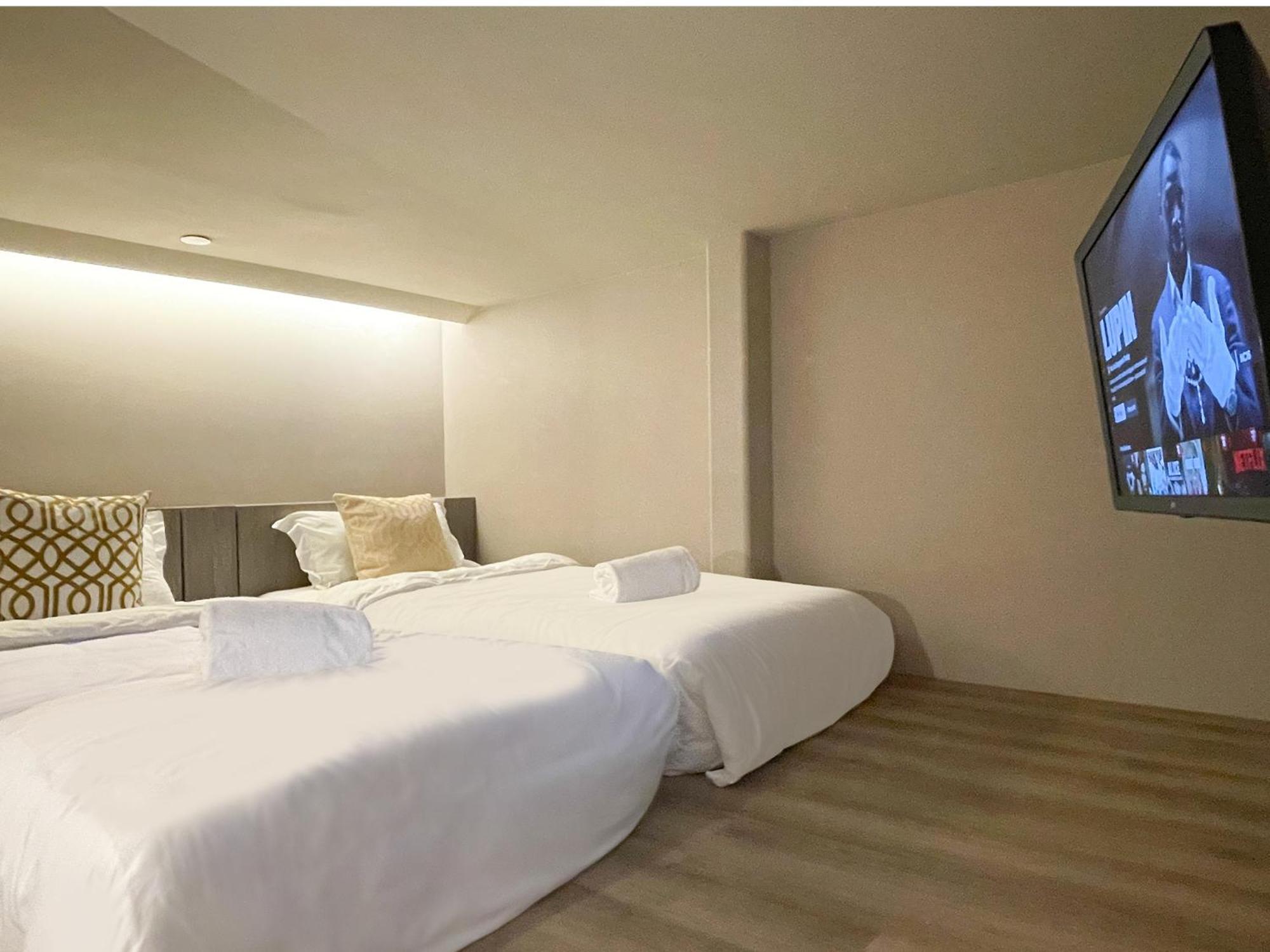 St Signature Jalan Besar, Short Overnight, 13 Hours, 6pm-7am Hotel
